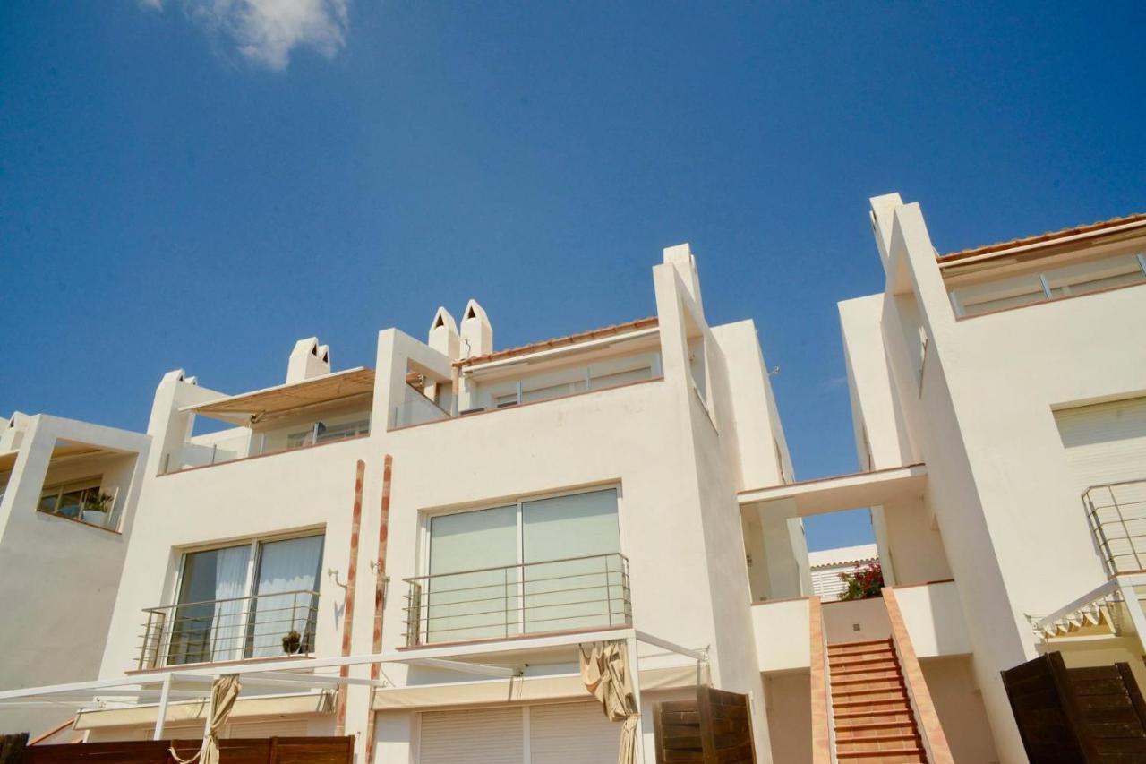 Beachfront Duplex With Terrace And Sea Views - Cadaqués Exteriör bild