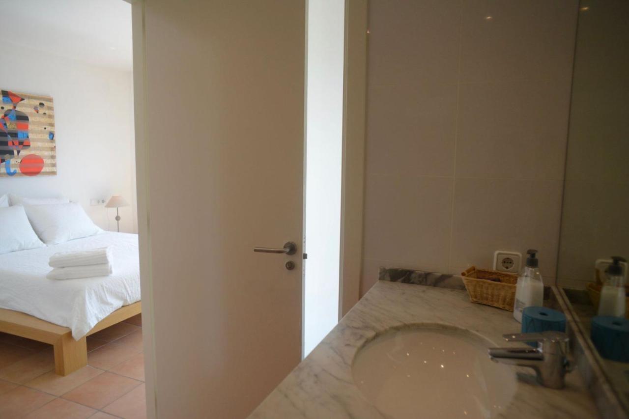 Beachfront Duplex With Terrace And Sea Views - Cadaqués Exteriör bild