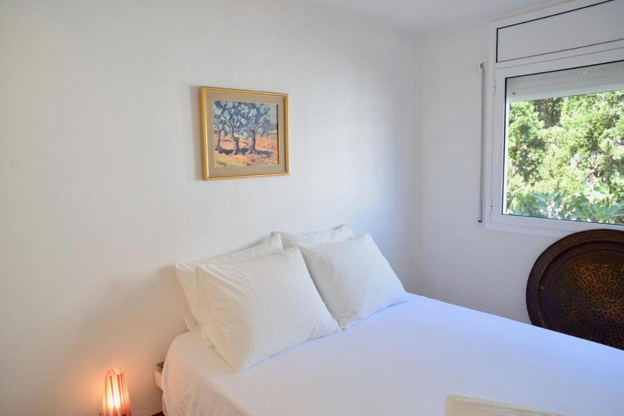 Beachfront Duplex With Terrace And Sea Views - Cadaqués Exteriör bild
